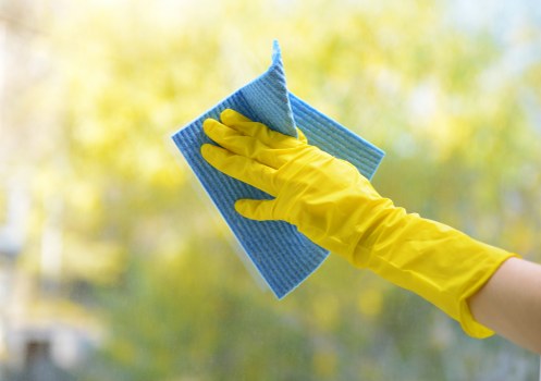 Detailed bathroom cleaning during move-in cleaning in W12