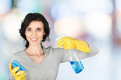 Move in cleaning service for a commercial property in W12